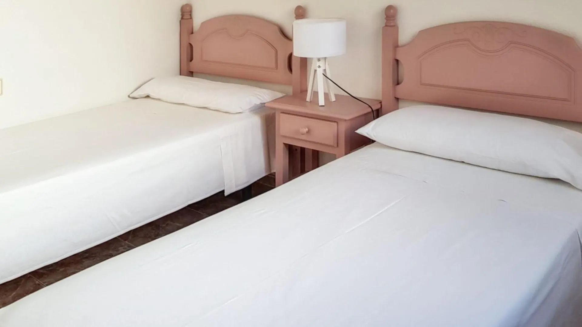 Santiago Terrace: Beachside Apartment with Wi-Fi Puerto de Santiago  Spain